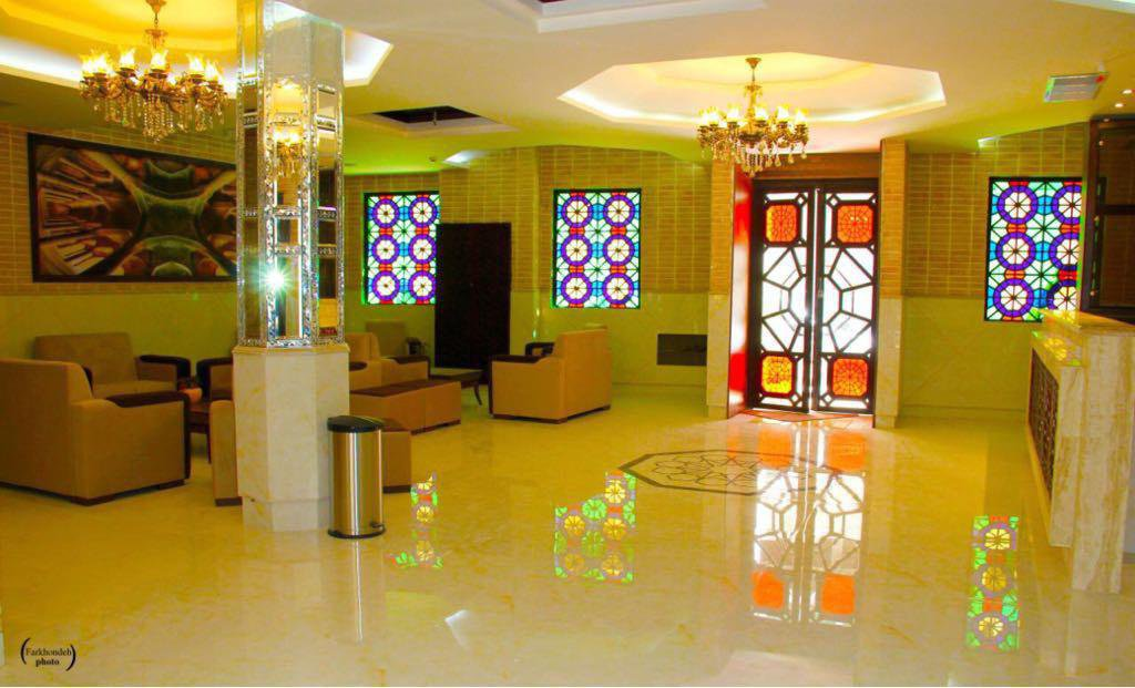 هتل سنتی وکیل شیراز