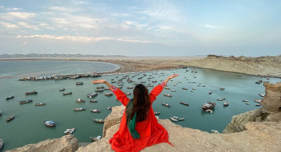 گردشگری چابهار با ورزش های ساحلی