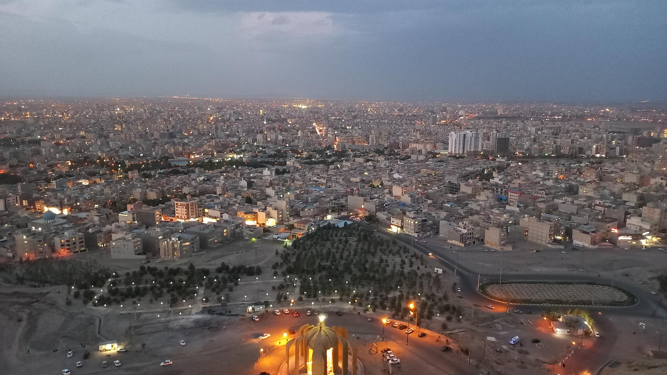 تور 4 روزه قم از مشهد 16 مرداد 1403