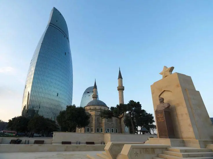 آذربایجان, تور باکو هوایی گروهی تور هوایی باکو