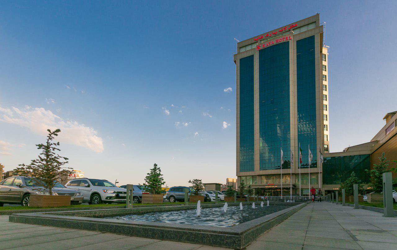 لاله پارک تبریز
