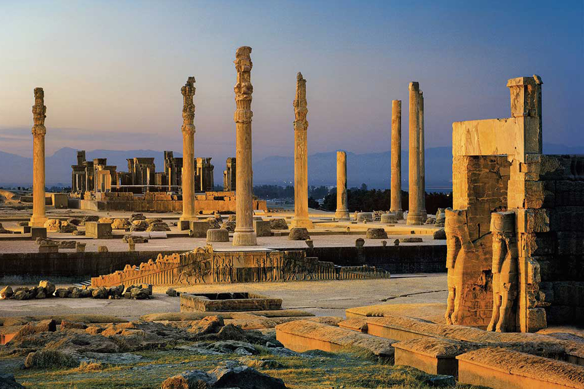 تور 4 روزه شیراز از مشهد 12 بهمن 1403